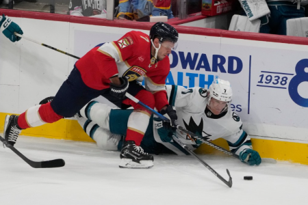 Sam Reinhart gjorde två raka mål när Florida Panthers slog San Jose Sharks med 3-1